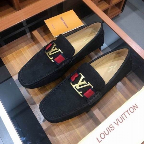 LV Casual Shoes Men 034