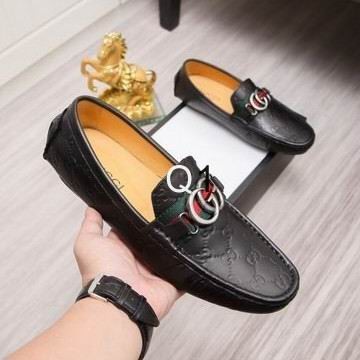 GUCCI Casual Shoes 1055