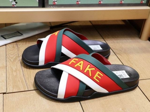 GUCCI Slippers Men 270