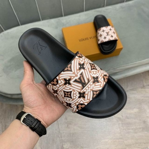 LV Slippers Men 416