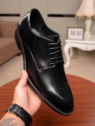 LV Leather Shoes Men 224