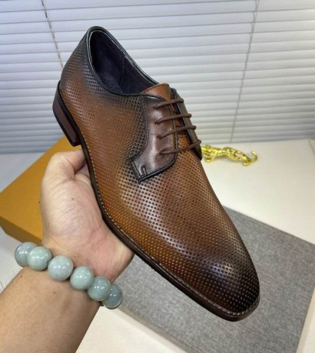 LV Leather Shoes Men 267