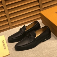 LV Leather Shoes Men 375