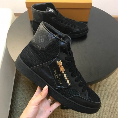 LV High Top Men 055