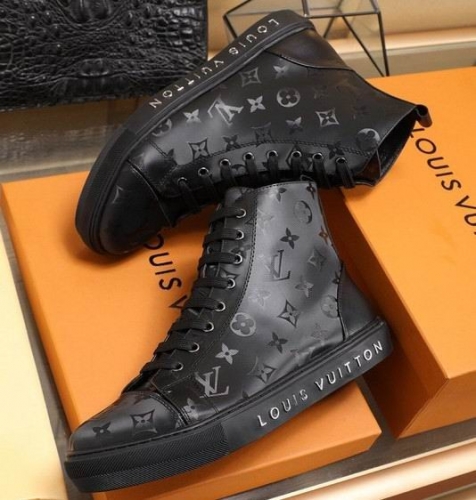 LV High Top Men 013