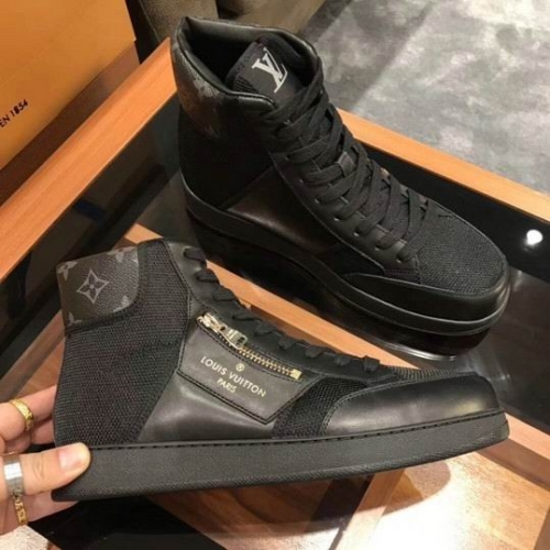 LV High Top Men 045