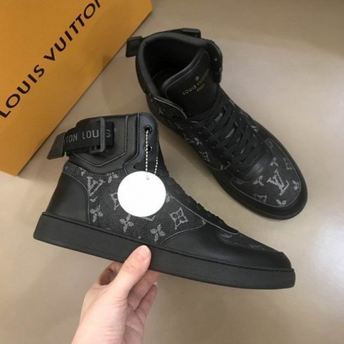 LV High Top Men 162