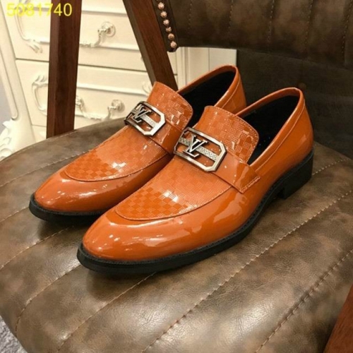 LV Leather Shoes Men 001