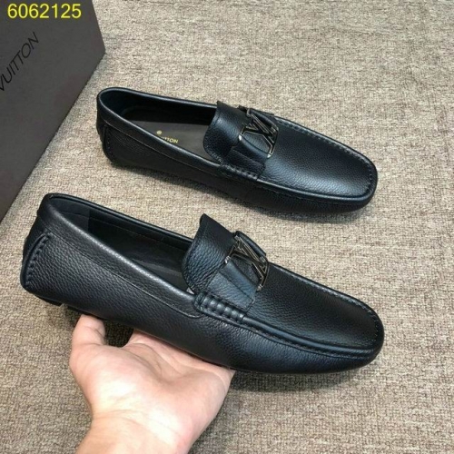 LV Casual Shoes Men 112