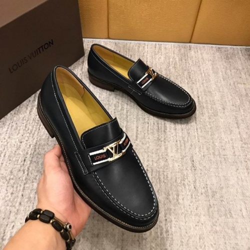 LV Leather Shoes Men 021