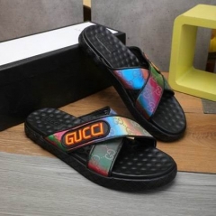 GUCCI Slippers Men 352