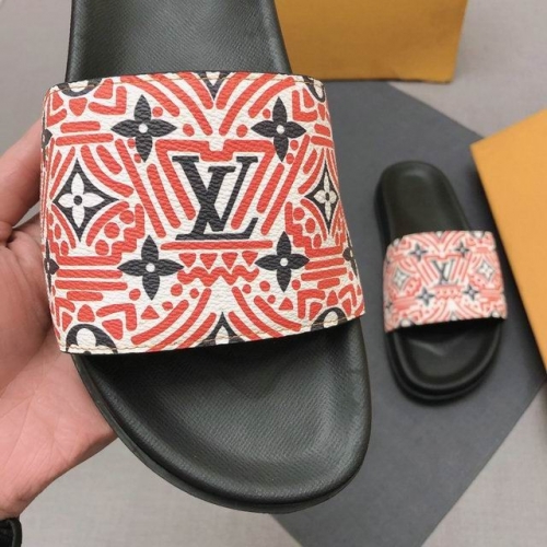 LV Slippers Men 375