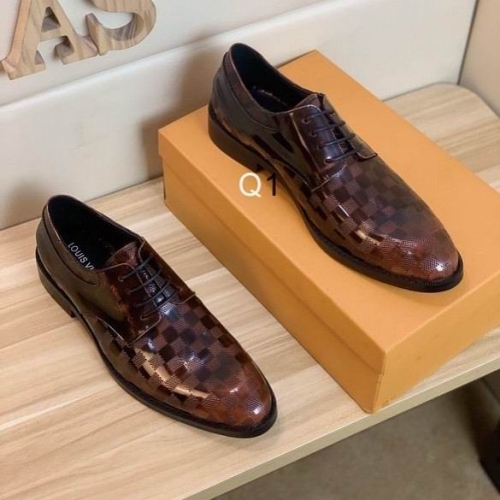 LV Dress Shoes Men 019