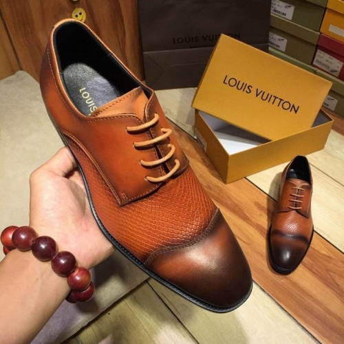 LV Leather Shoes Men 138