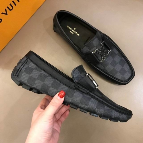 LV Casual Shoes Men 424