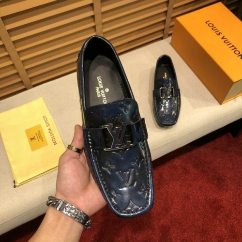 LV Casual Shoes Men 413