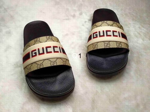 GUCCI Slippers Men 257