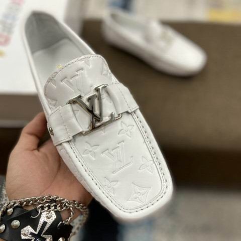 LV Casual Shoes Men 443