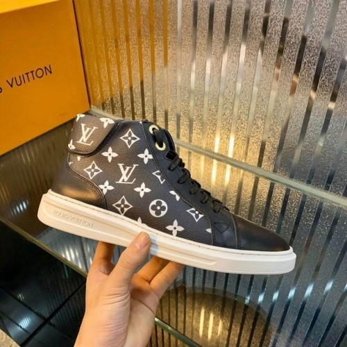 LV High Top Men 097