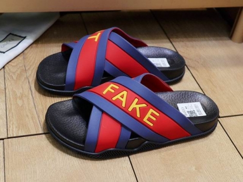 GUCCI Slippers Men 274