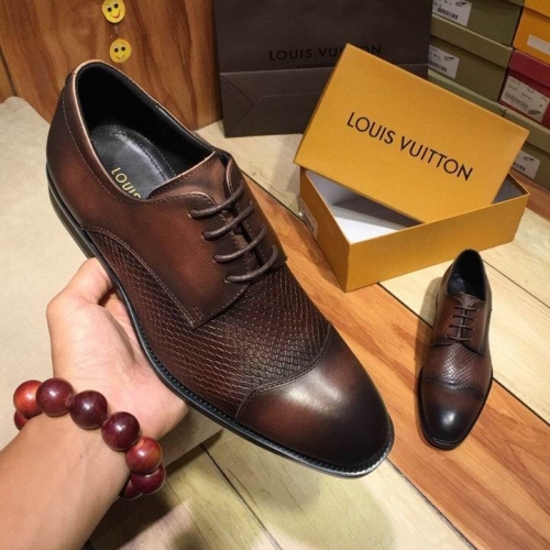 LV Leather Shoes Men 135