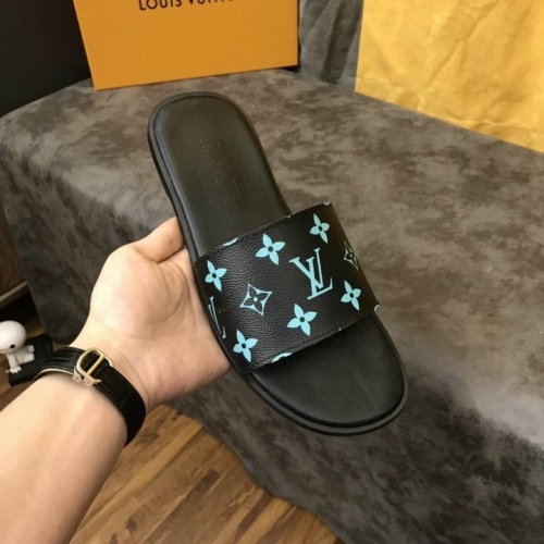 LV Slippers Men 306