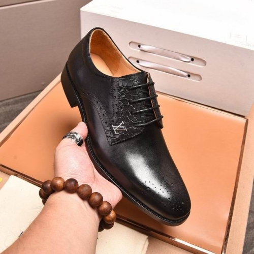 LV Leather Shoes Men 307