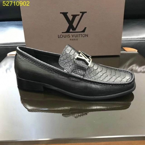 LV Casual Shoes Men 123