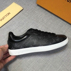 LV Low Top Men 0179