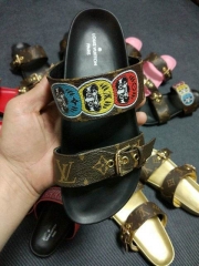 LV Slippers Men 048