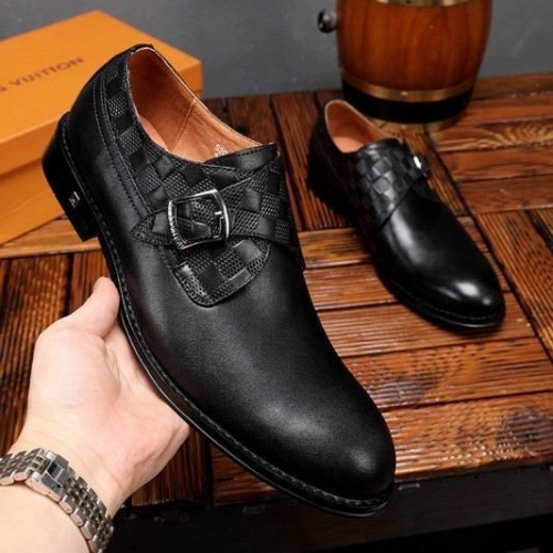 LV Leather Shoes Men 159