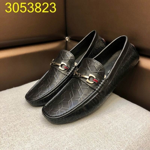 LV Casual Shoes Men 053
