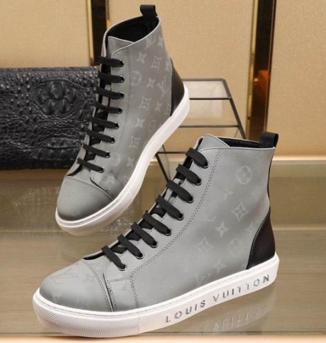 LV High Top Men 014