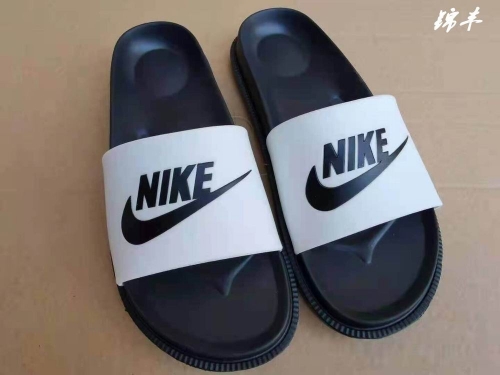 NIKE Slippers 056