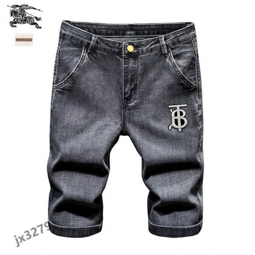 B.u.r.b.e.r.r.y. Short Jeans 002