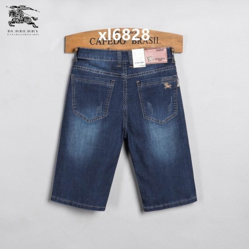 B.u.r.b.e.r.r.y. Short Jeans 008