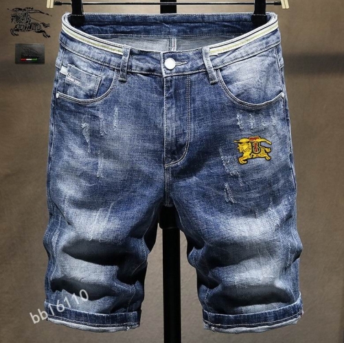 B.u.r.b.e.r.r.y. Short Jeans 003