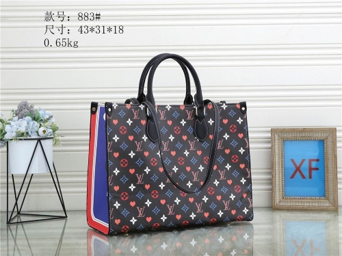 L.V. Bags 902