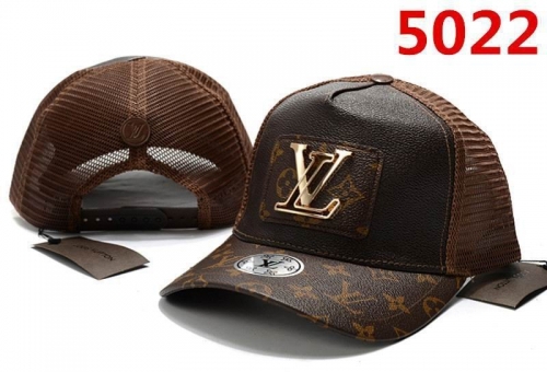 L.V. Hats AA 033