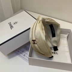 C.h.a.n.e.l. Hair Band 270 Women