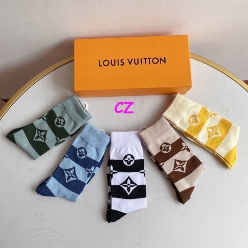 L..V.. Socks 358