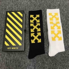 O.f.f.-W.h.i.t.e. Socks 028