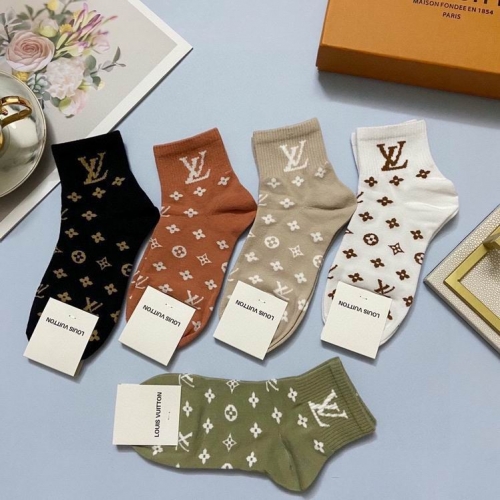 L..V.. Socks 109