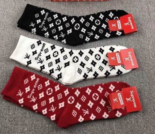 L..V.. Socks 038