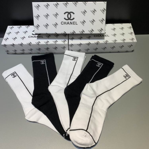 C.h.a.n.e.l. Socks 0026