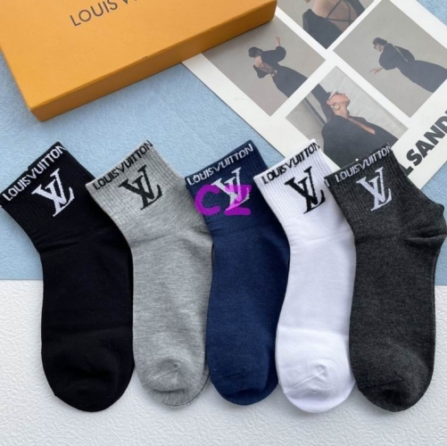 L..V.. Socks 325