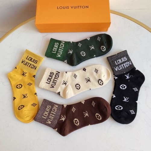 L..V.. Socks 587