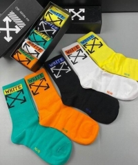 O.f.f.-W.h.i.t.e. Socks 103