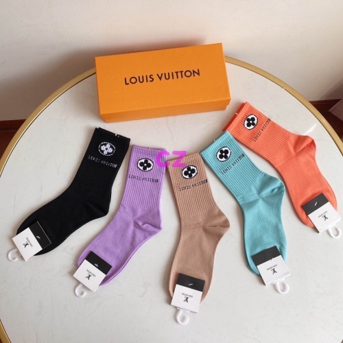 L..V.. Socks 427