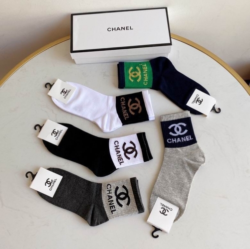 C.h.a.n.e.l. Socks 0582